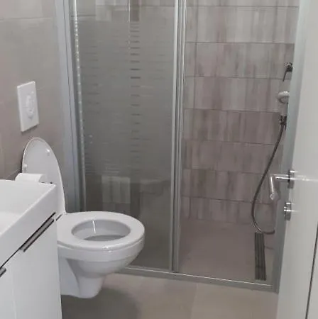 Apartment Wioletta Ciovo Okrug Gornji *