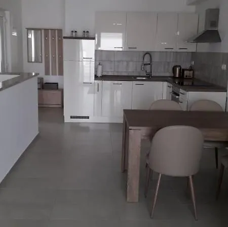 Wioletta Ciovo Okrug Gornji Апартаменты Трогир