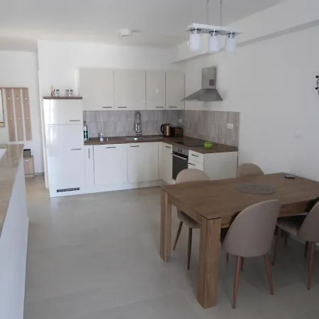 Wioletta Ciovo Okrug Gornji Апартаменты Трогир
